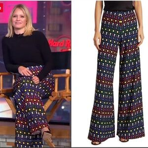 Alice + Olivia Athena Geometric Print
Wide-Leg Pants